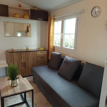 Familiales Dans Avec Piscine Campingplatz