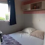 Familiales Dans Avec Piscine * Fréjus