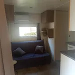 Familiales Dans Avec Piscine Kemping Fréjus