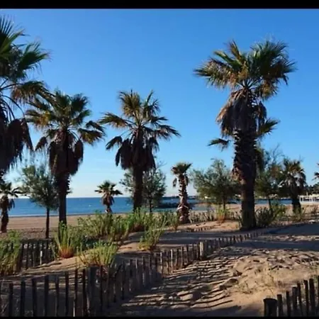 营地 Familiales Dans Avec Piscine Fréjus