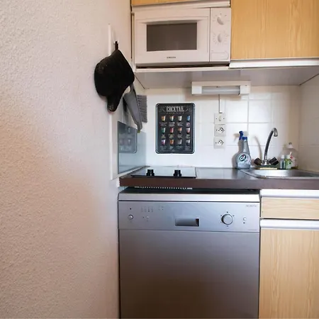 Camping Familiales Dans Avec Piscine Fréjus