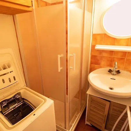 Familiales Dans Avec Piscine Fréjus