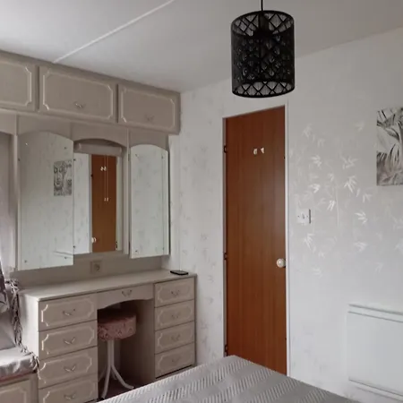 Familiales Dans Avec Piscine * Fréjus