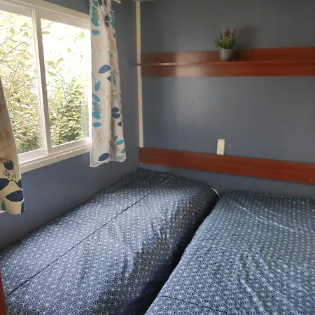 Familiales Dans Avec Piscine Camping