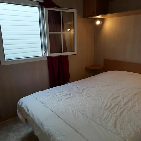 Familiales Dans Avec Piscine Camping