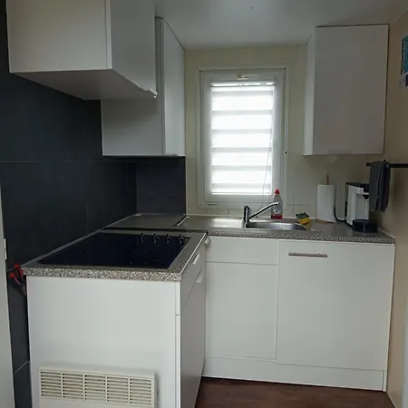 Familiales Dans Avec Piscine * Fréjus